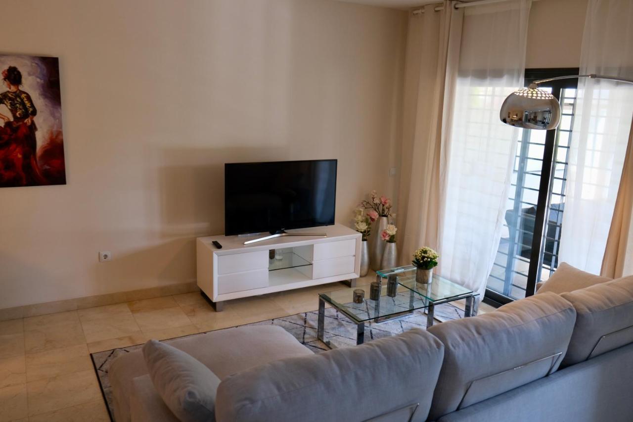 Alegria De Vivir Exclusiv 2 Bedroom Appartment Pool, Parking, Wifi, Netflix, Padel And More 에스테포나 외부 사진